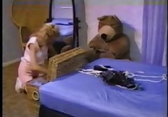 Saskia Farrell hint kızı sex